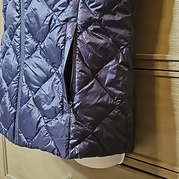 Gerry Reversible Puffer Vest - Picture 6 of 14